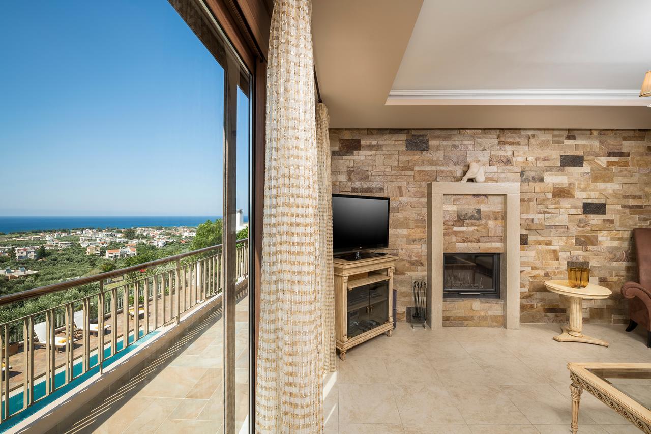 Caneva Luxury Villa *