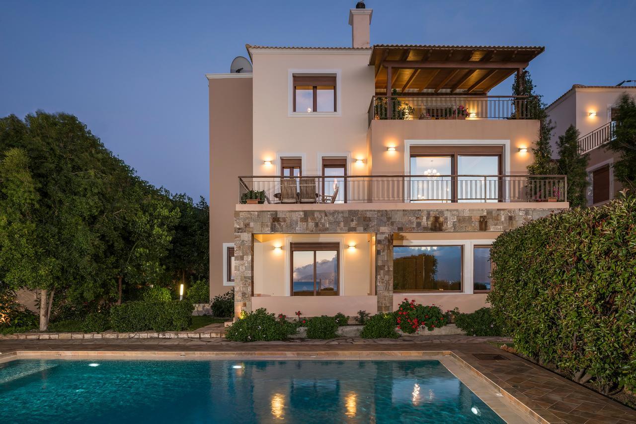 Caneva Luxury Villa *